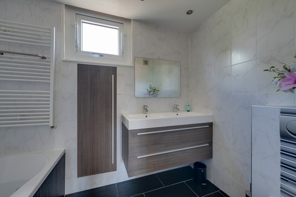 Medium property photo - Binnendijk 63, 1446 BC Purmerend